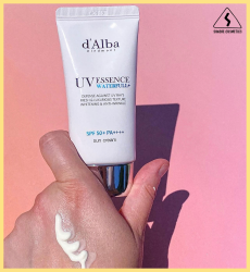 Kem Chống Nắng D'Alba Waterfull+ Sun Cream SPF50 50ml